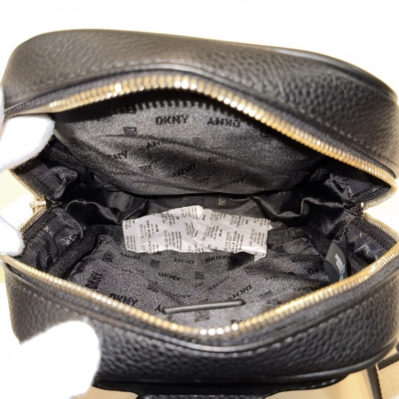 DKNY Zorie Sling Bag in Black R41AED77-BDG - Picture 10 of 16